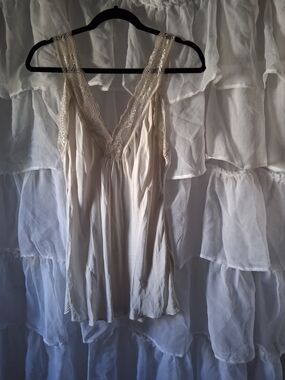 Paradise Made In Italy Silky Fluid Cami Top OS